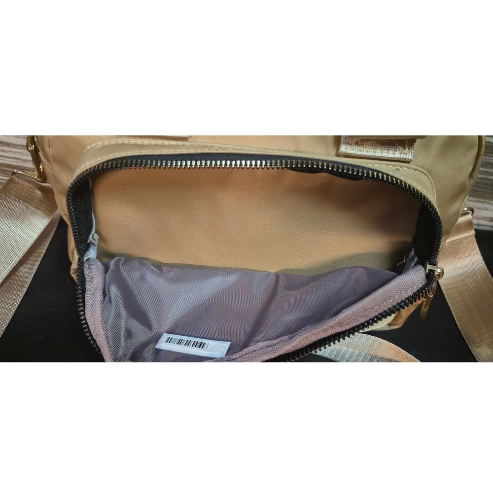 Beverly Hills Polo Club gold Nylon Crossbody Bag Gold Hardware Multi-compartment - Picture 4 of 8